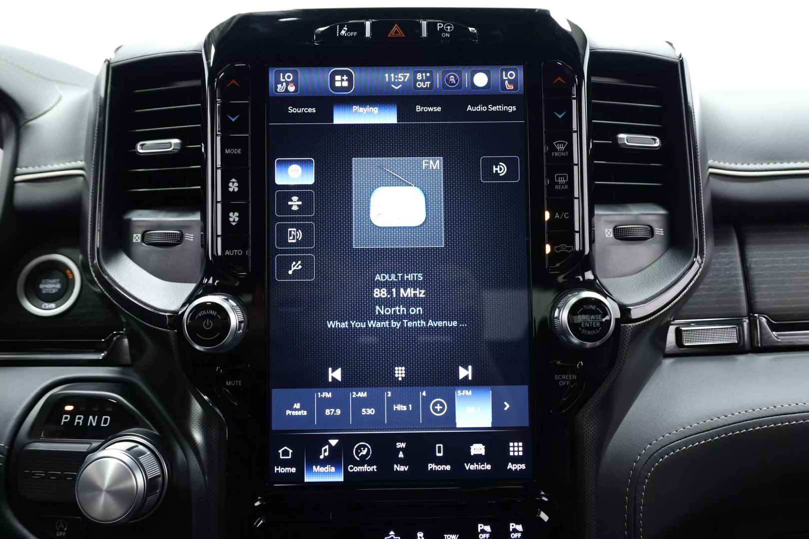 2023 Ram 1500 Crew Cab - Image 31