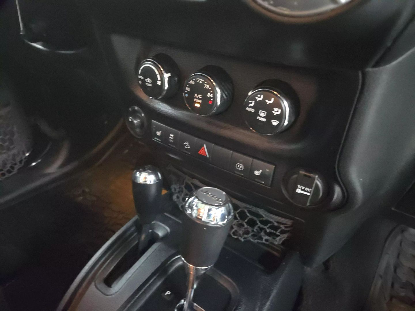 2016 Jeep Wrangler - Image 26