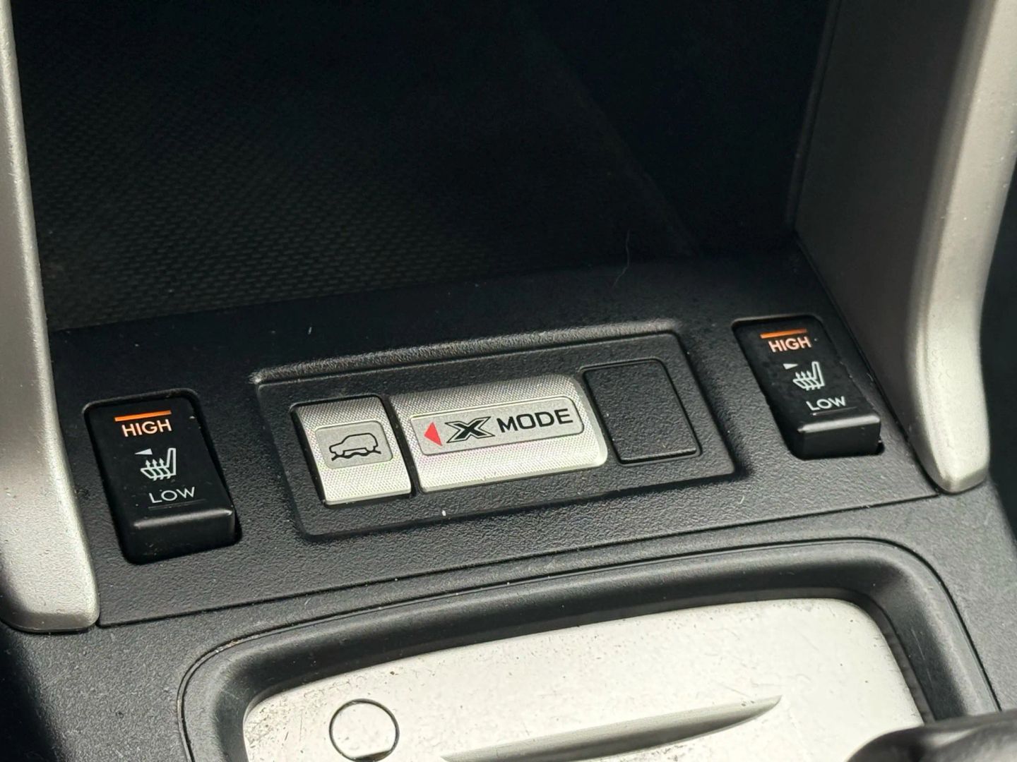 2017 Subaru Forester - Image 35