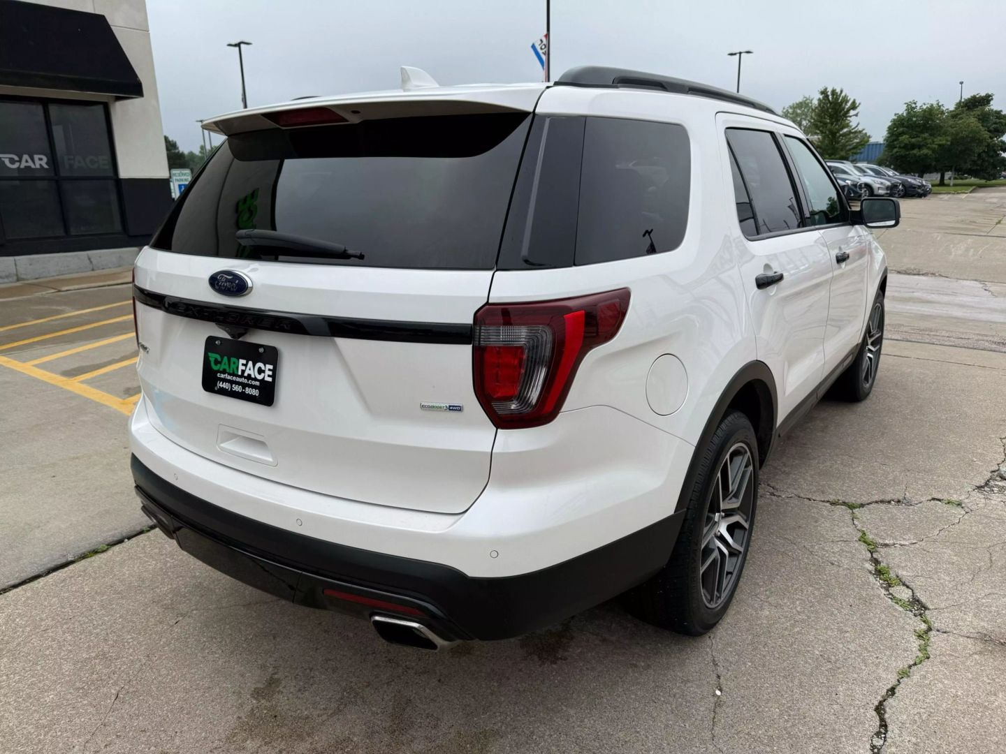 2017 Ford Explorer - Image 15