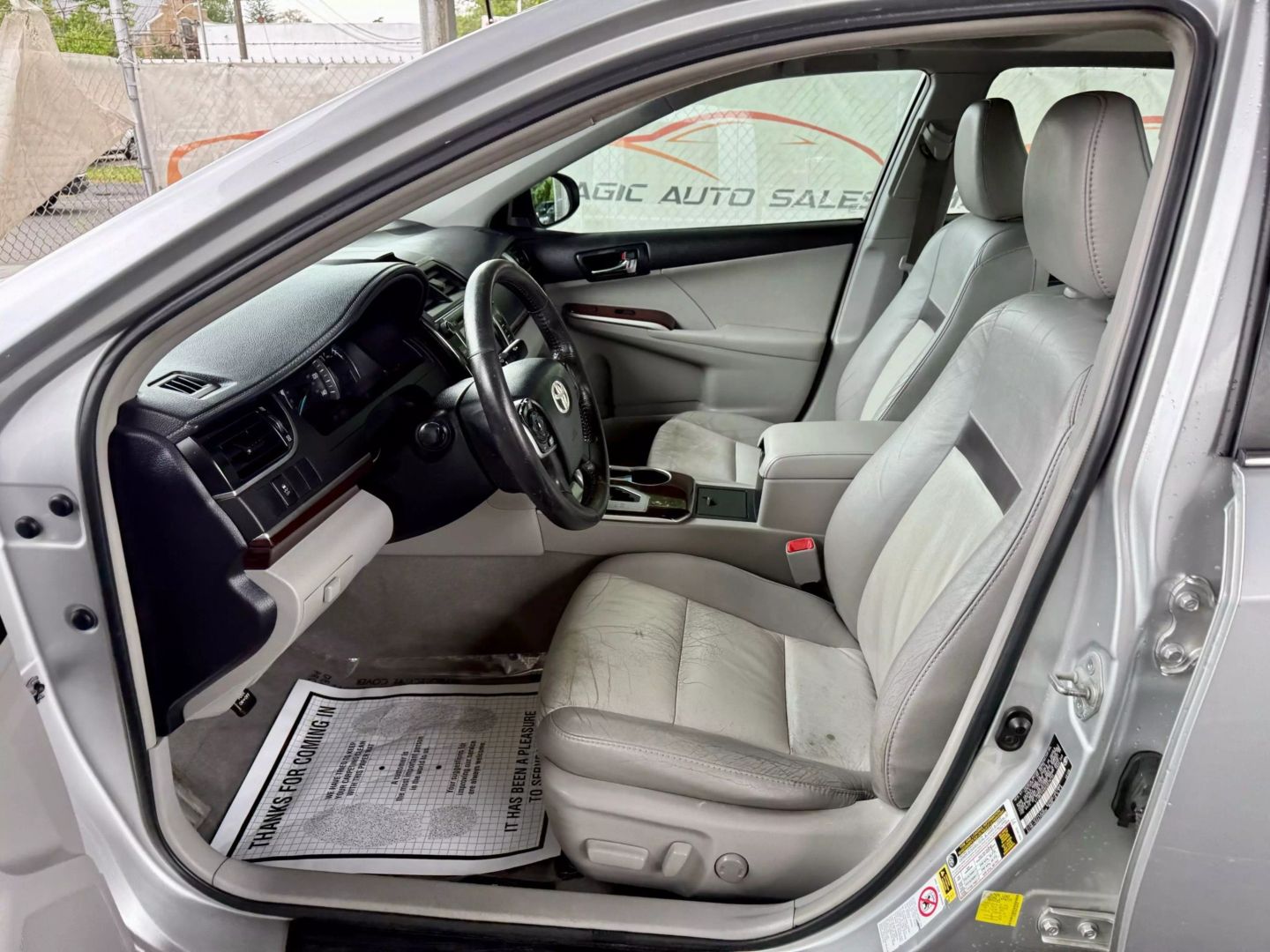 2012 Toyota Camry - Image 15