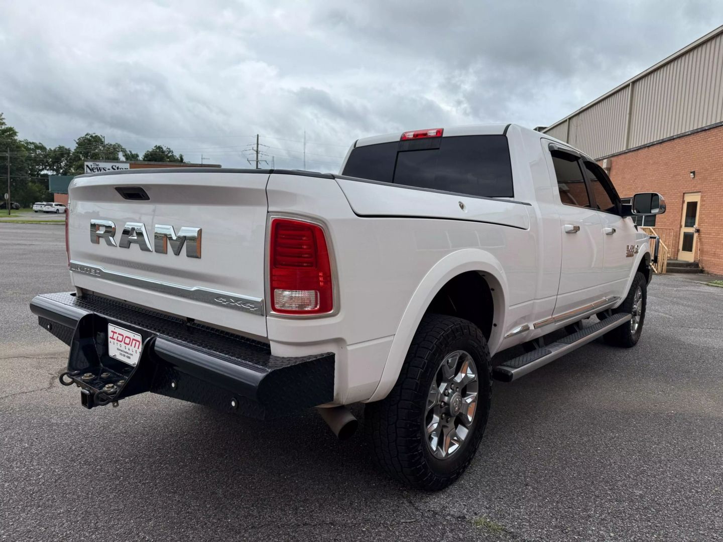 2017 Ram 2500 Mega Cab - Image 7