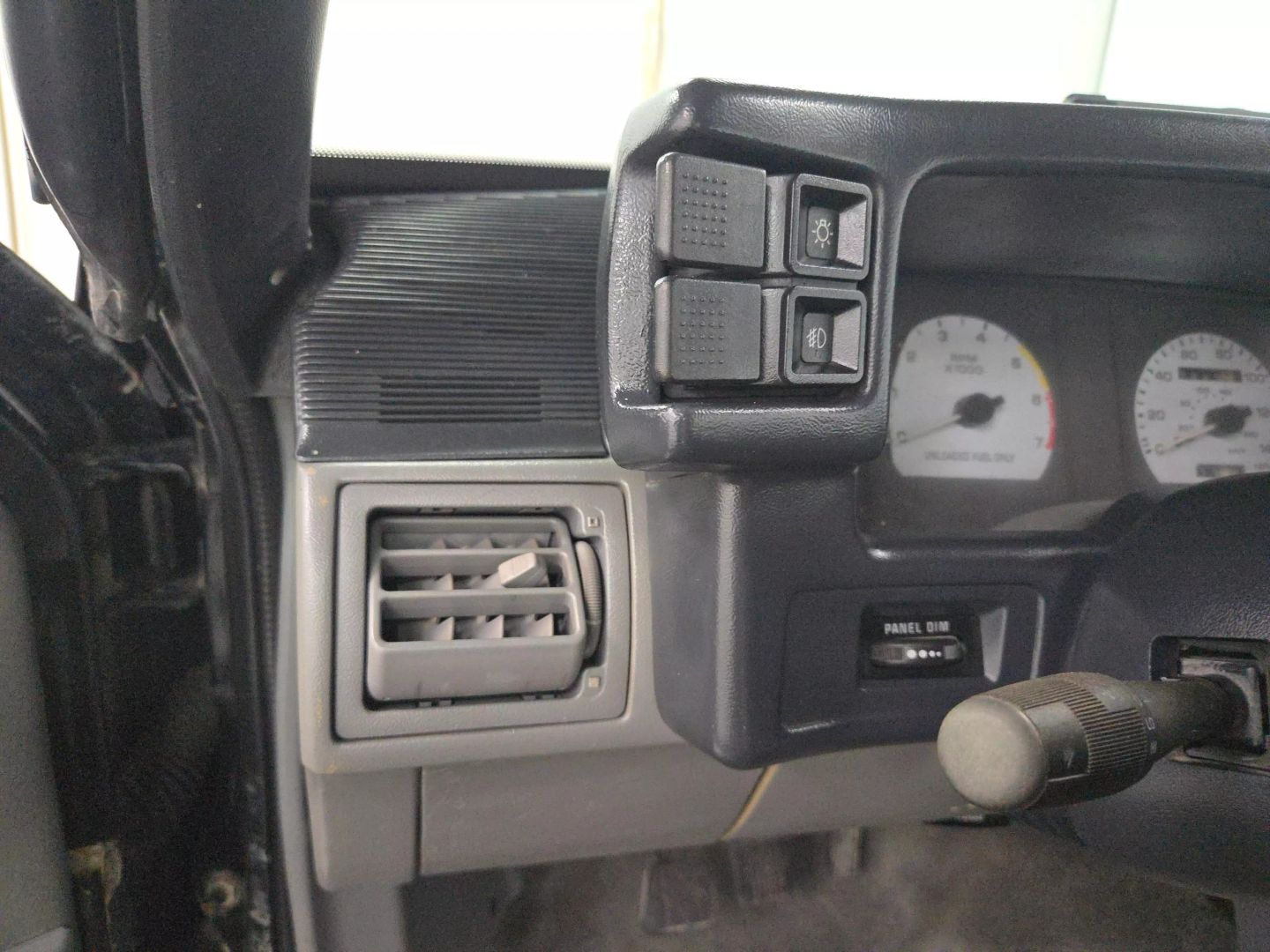 1989 Ford Mustang - Image 13