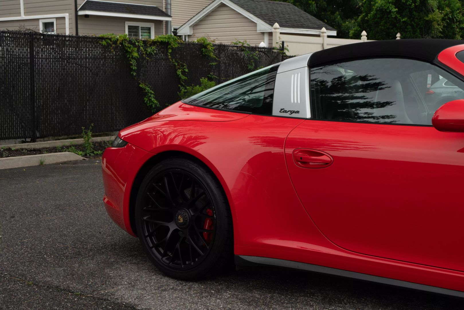 2016 Porsche 911 - Image 38