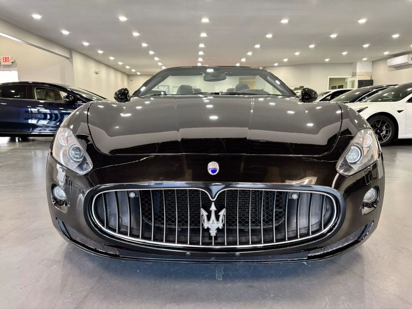 2010 Maserati Granturismo Convertible 2d - Image 10