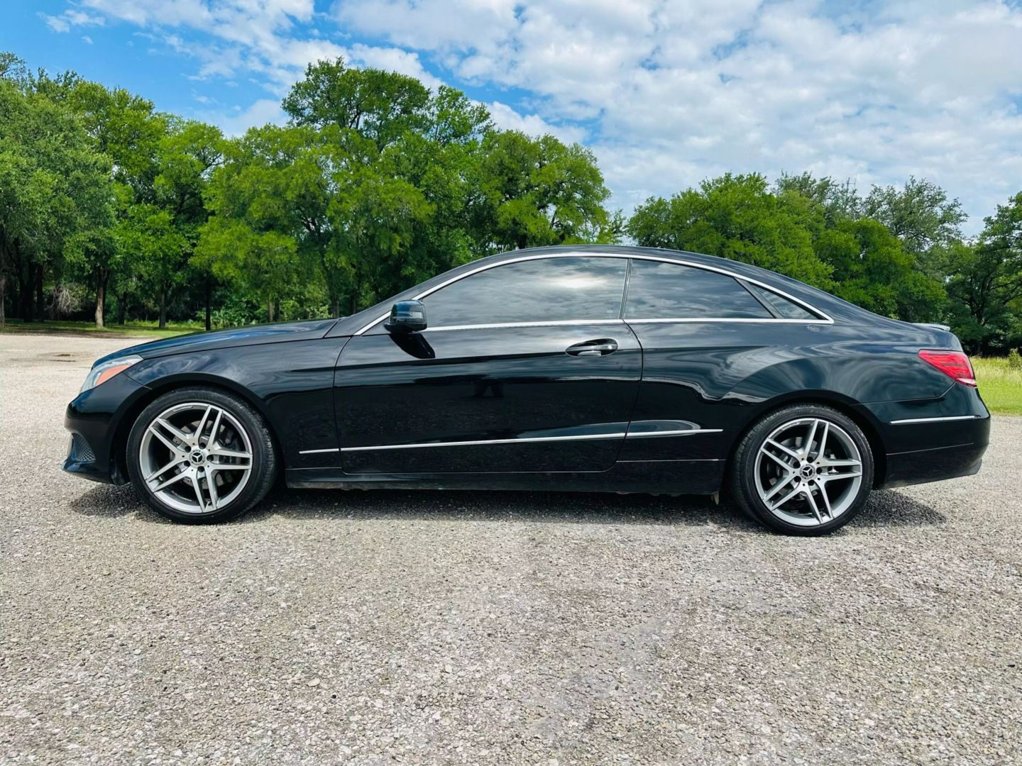 2015 Mercedes-benz E-class - Image 2