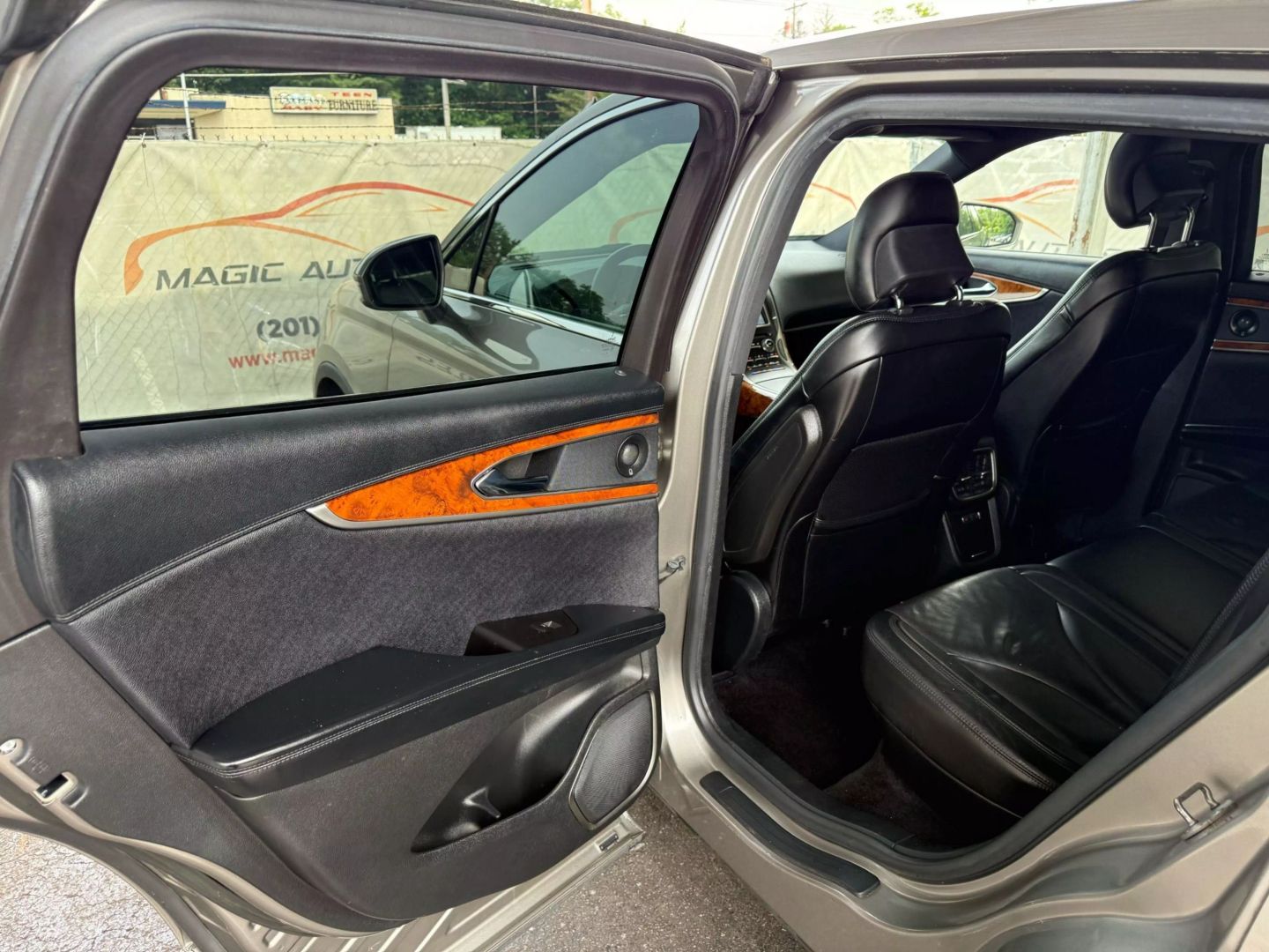 2016 Lincoln Mkx - Image 17