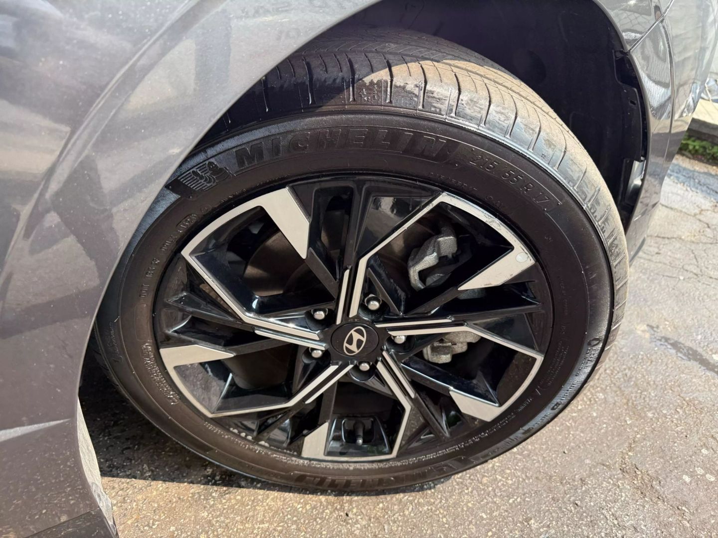 2025 Hyundai Sonata - Image 50