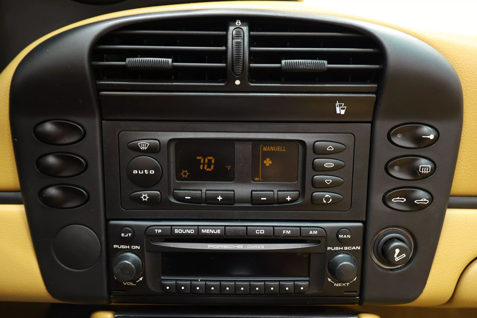 2003 Porsche Boxster - Image 30