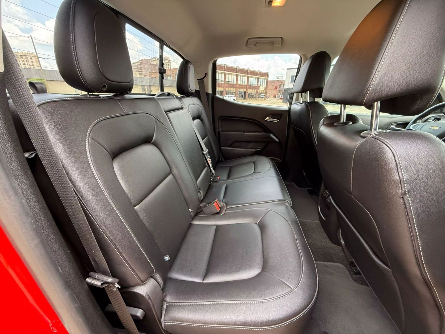 2018 Chevrolet Colorado Crew Cab - Image 16