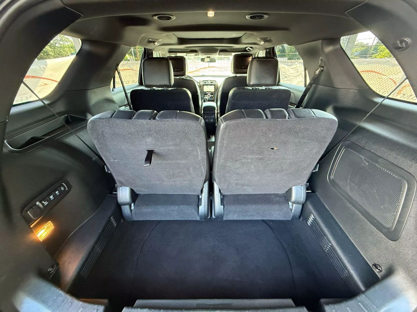 2018 Ford Explorer - Image 21
