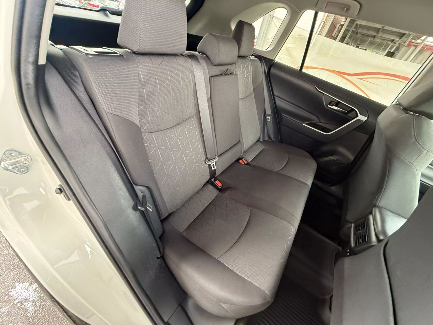 2020 Toyota Rav4 - Image 23