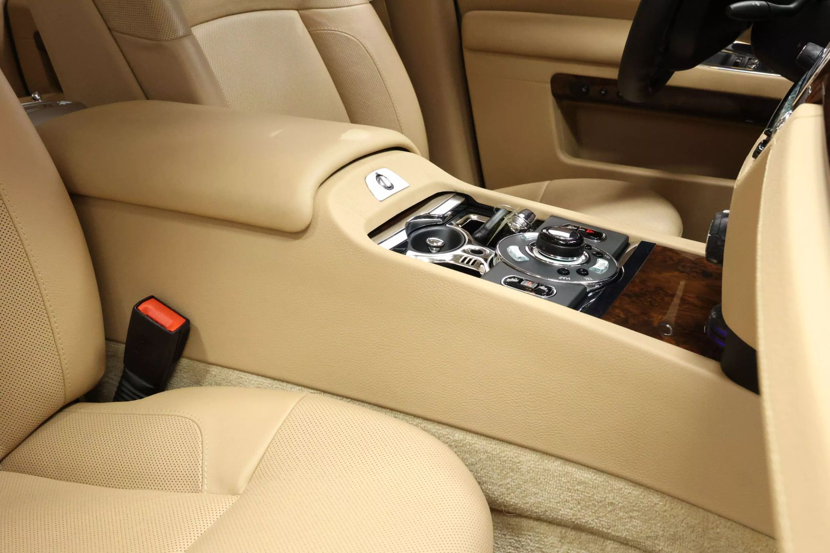 2010 Rolls-royce Ghost - Image 86