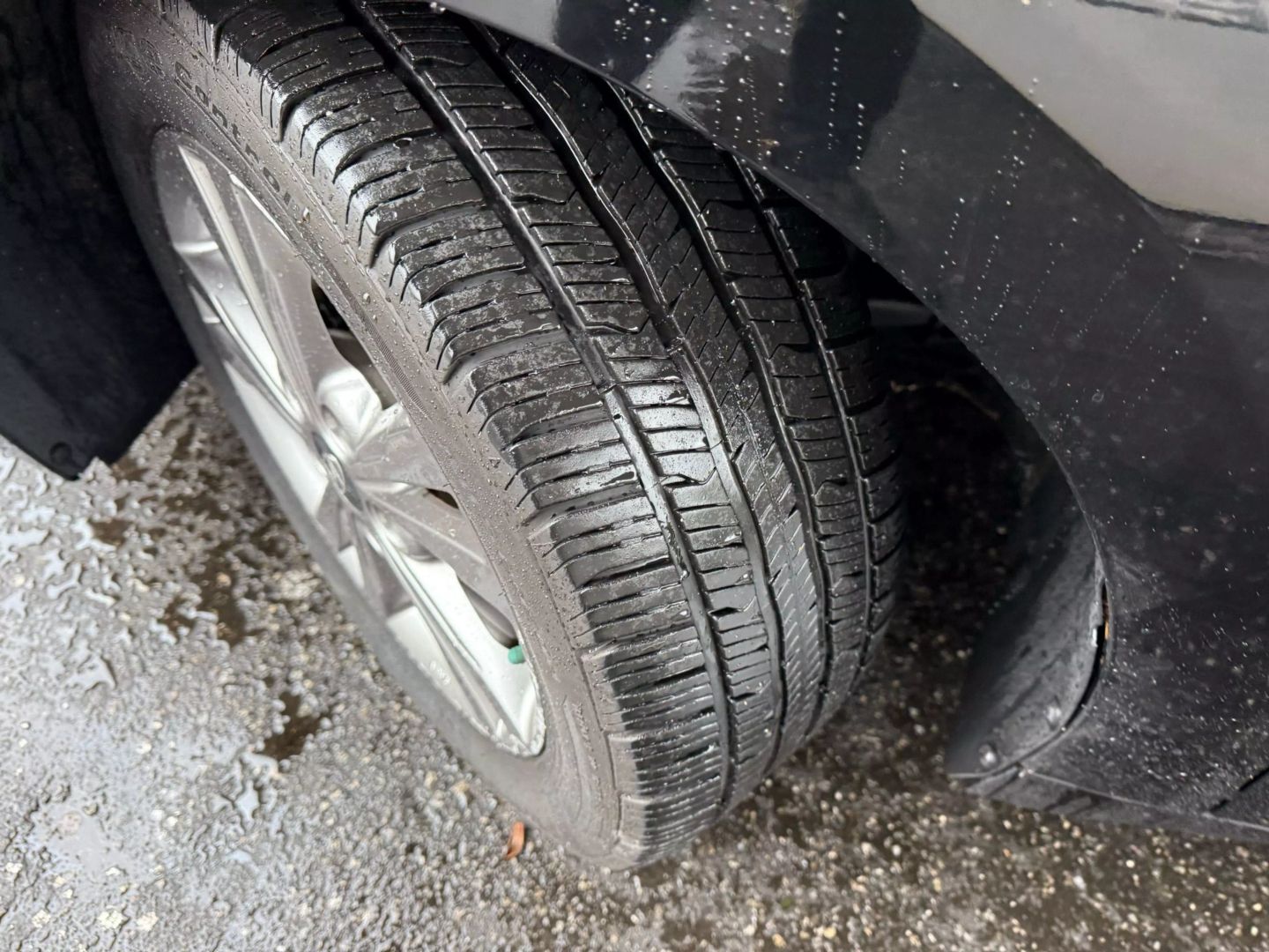 2018 Hyundai Elantra - Image 38