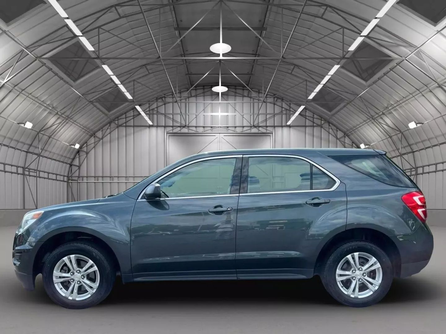 Used 2017 Chevrolet Equinox LS with VIN 2GNALBEK0H1568208 for sale in Kansas City