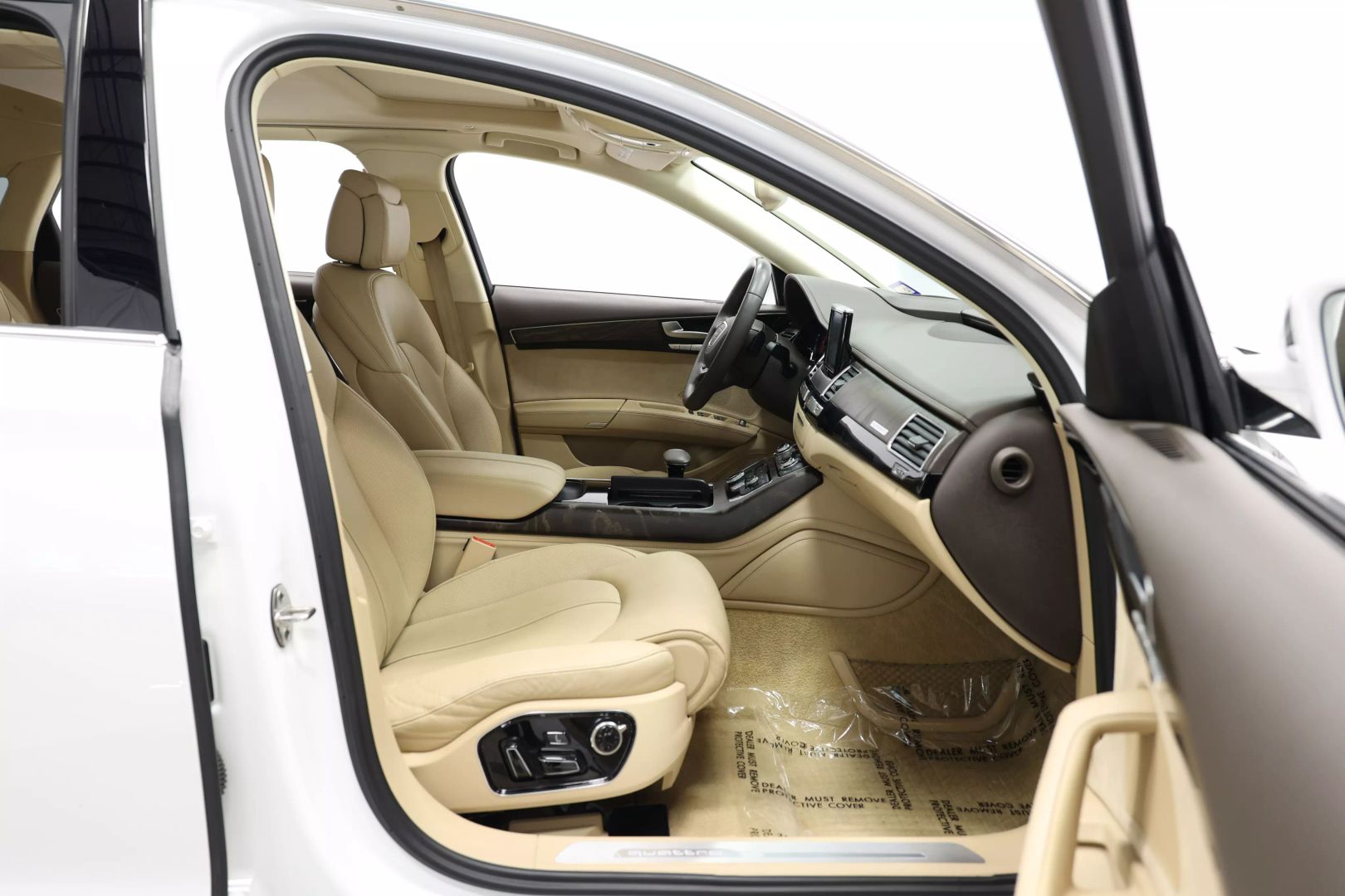 2015 Audi A8 - Image 96