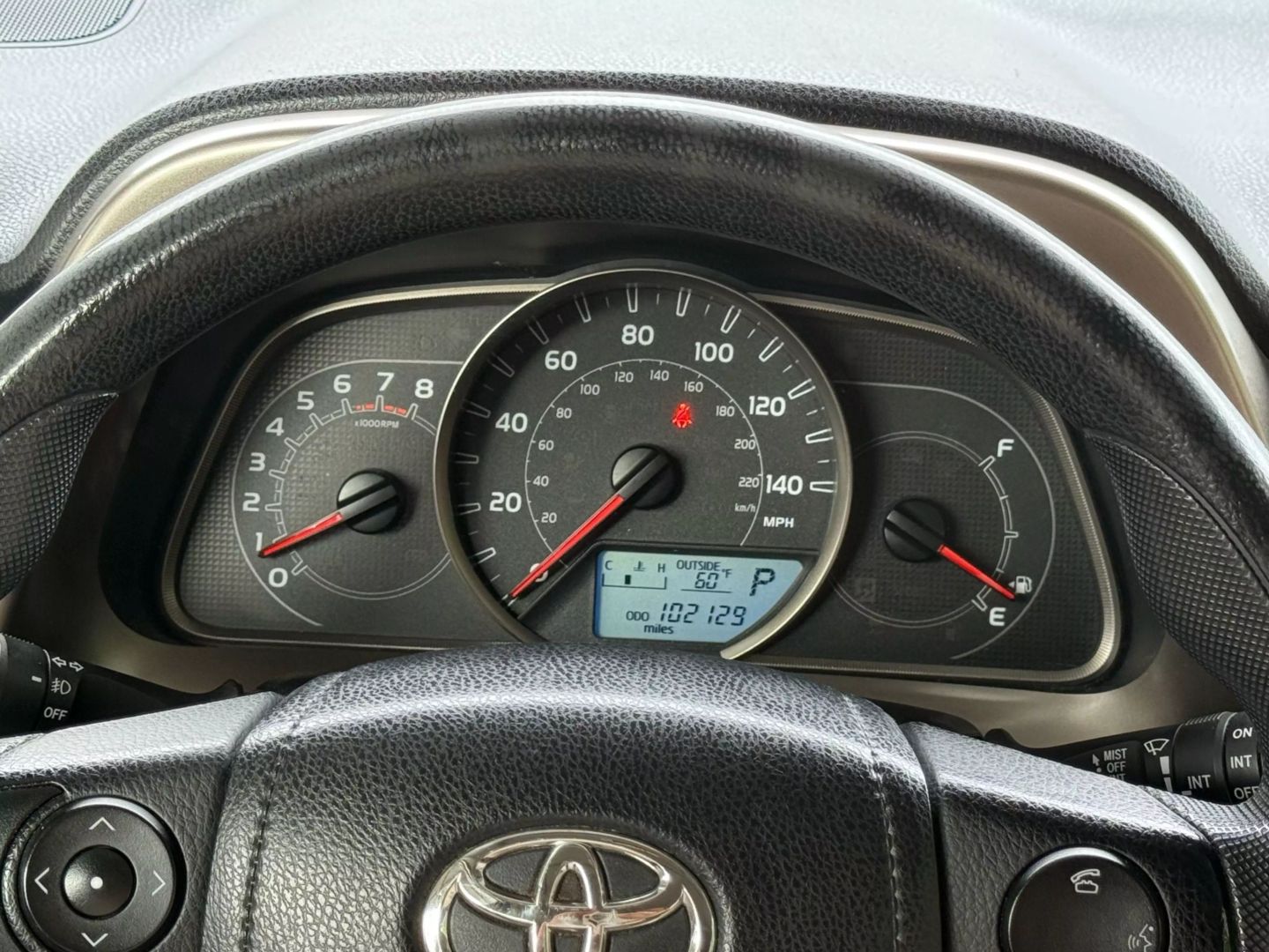 2014 Toyota Rav4 - Image 33