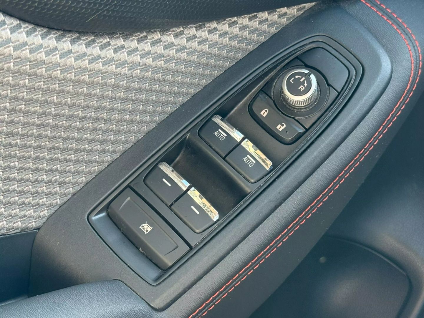 2020 Subaru Forester - Image 43
