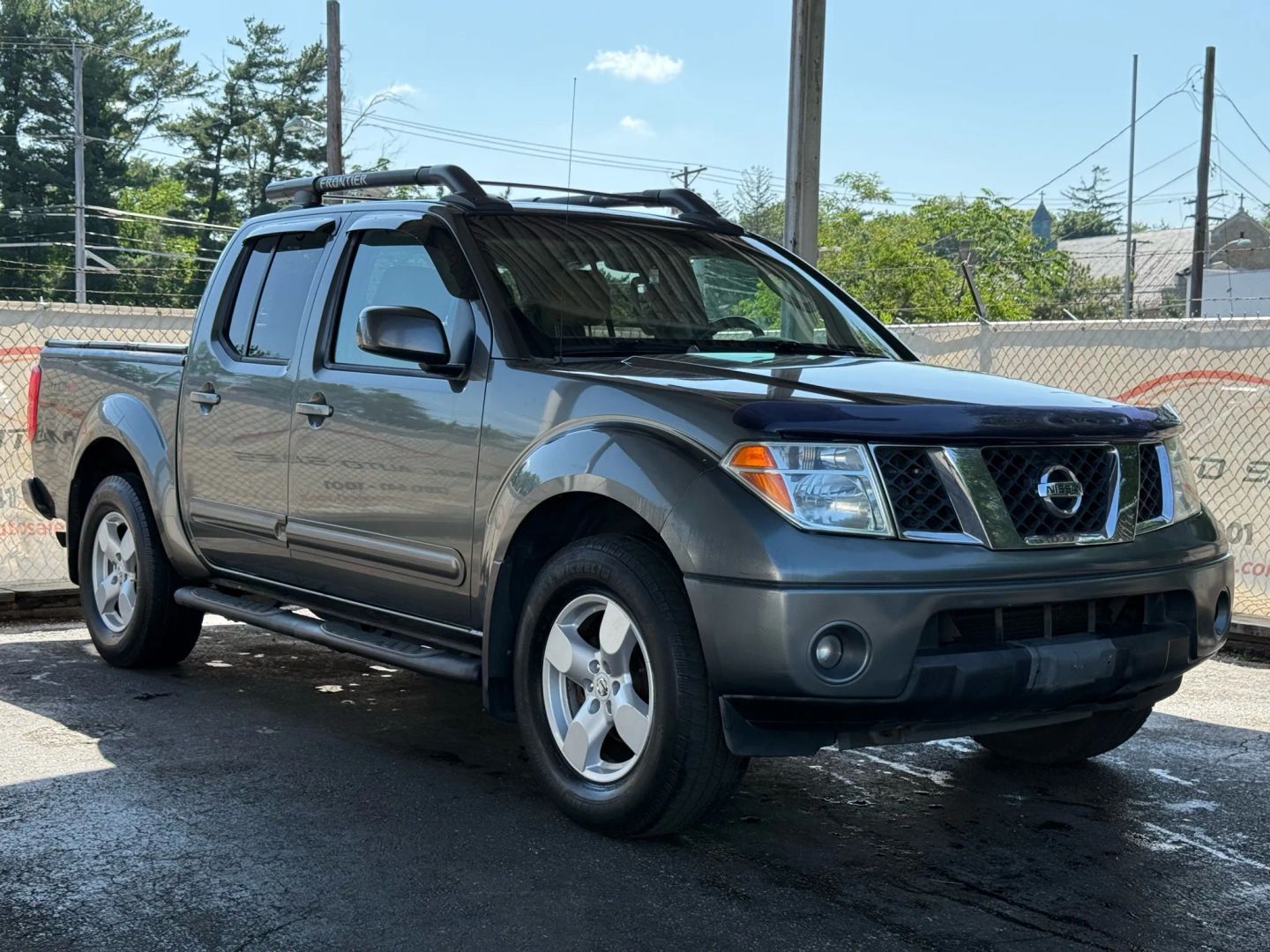 2005 Nissan Frontier Crew Cab - Image 6