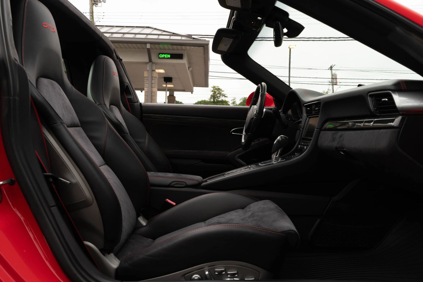 2016 Porsche 911 - Image 58