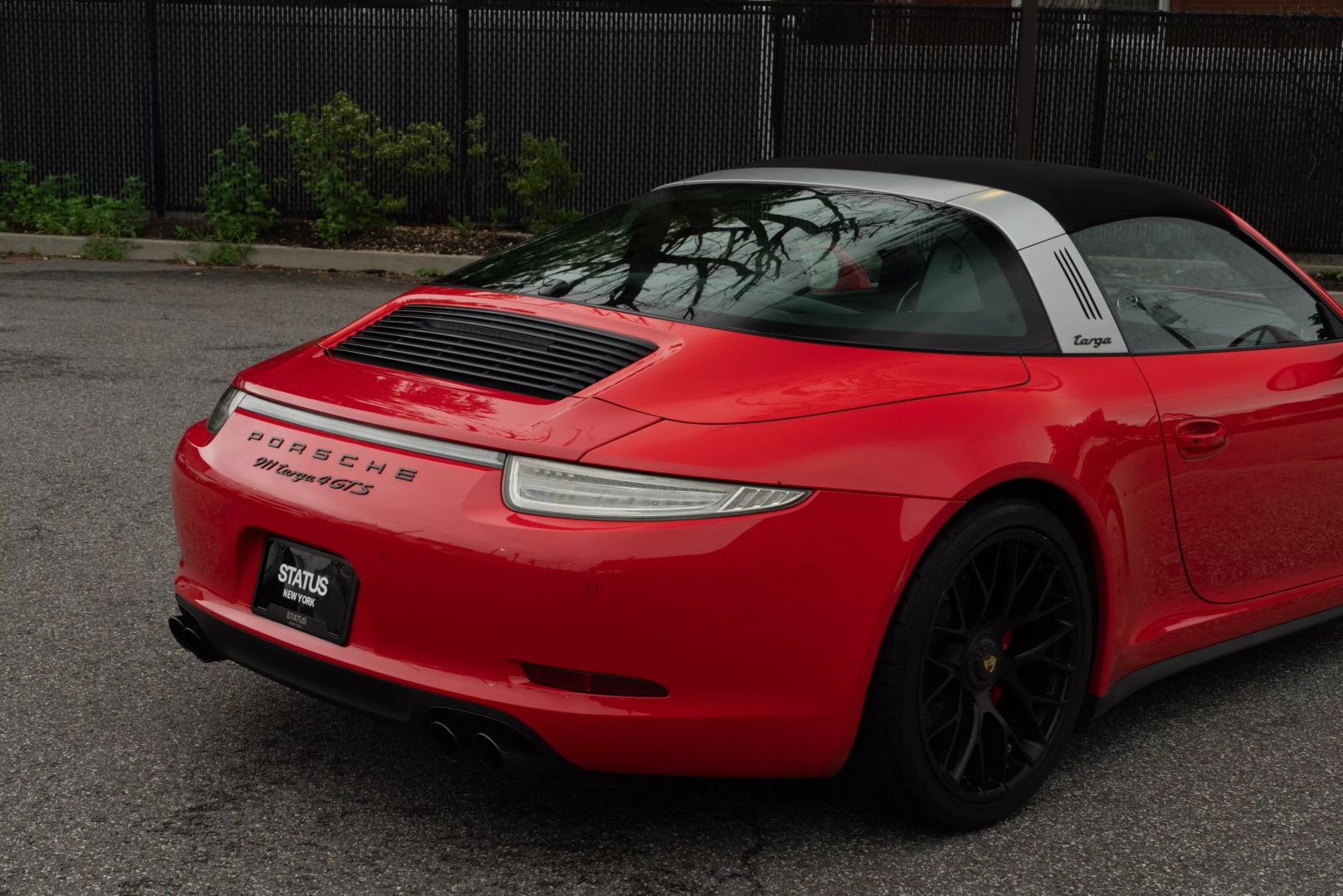 2016 Porsche 911 - Image 34