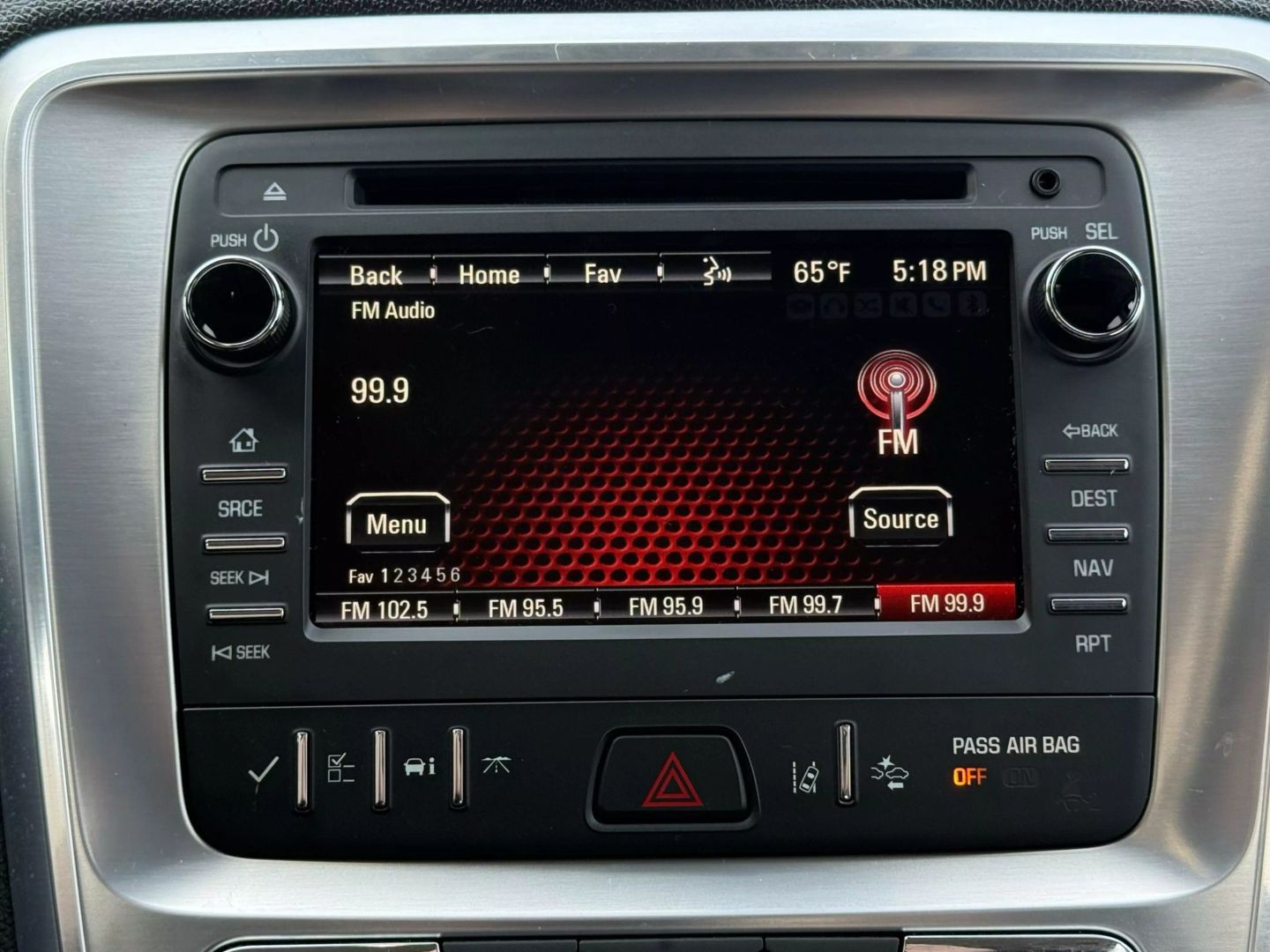 2016 Gmc Acadia - Image 35