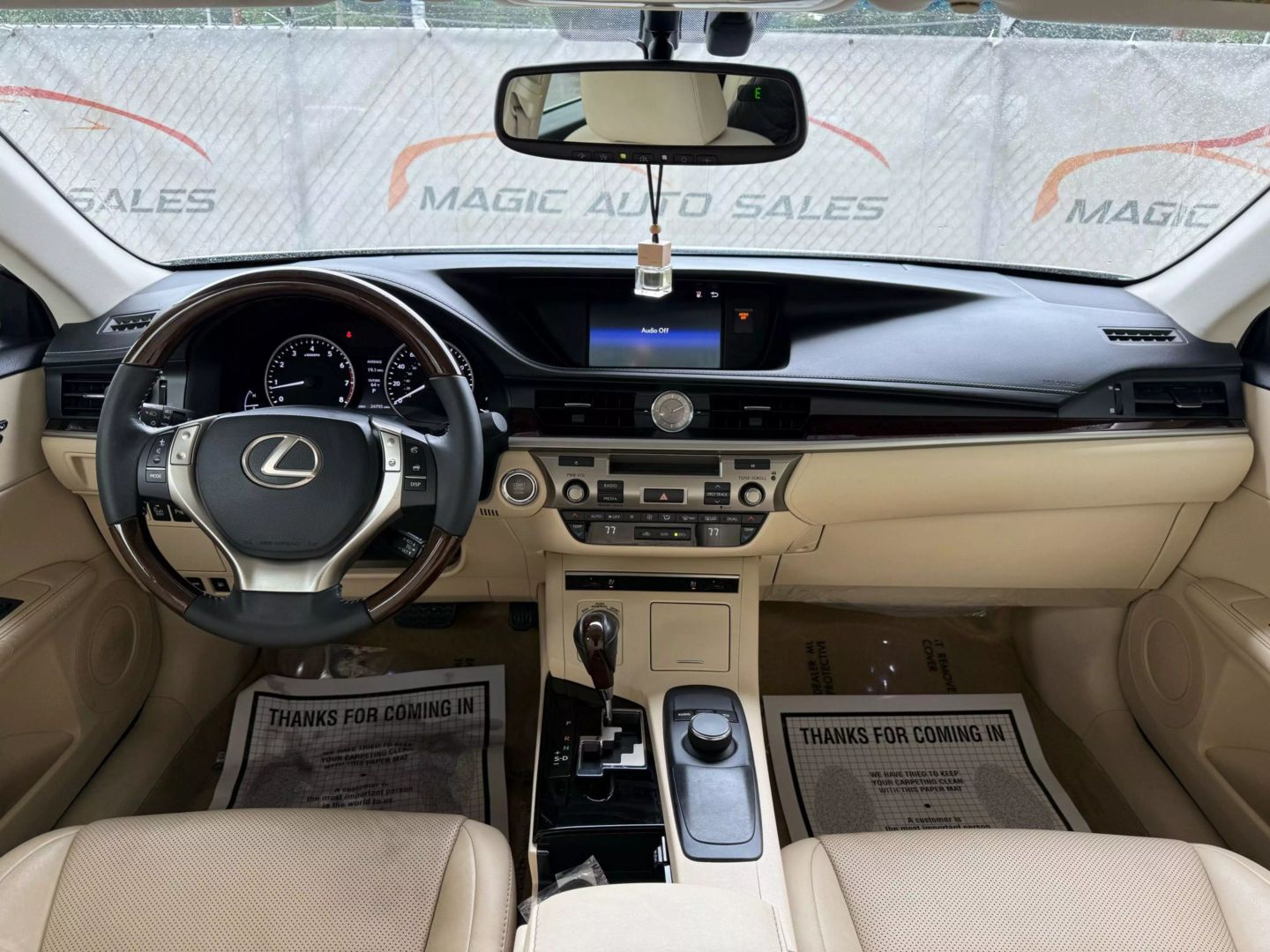 2015 Lexus Es - Image 27