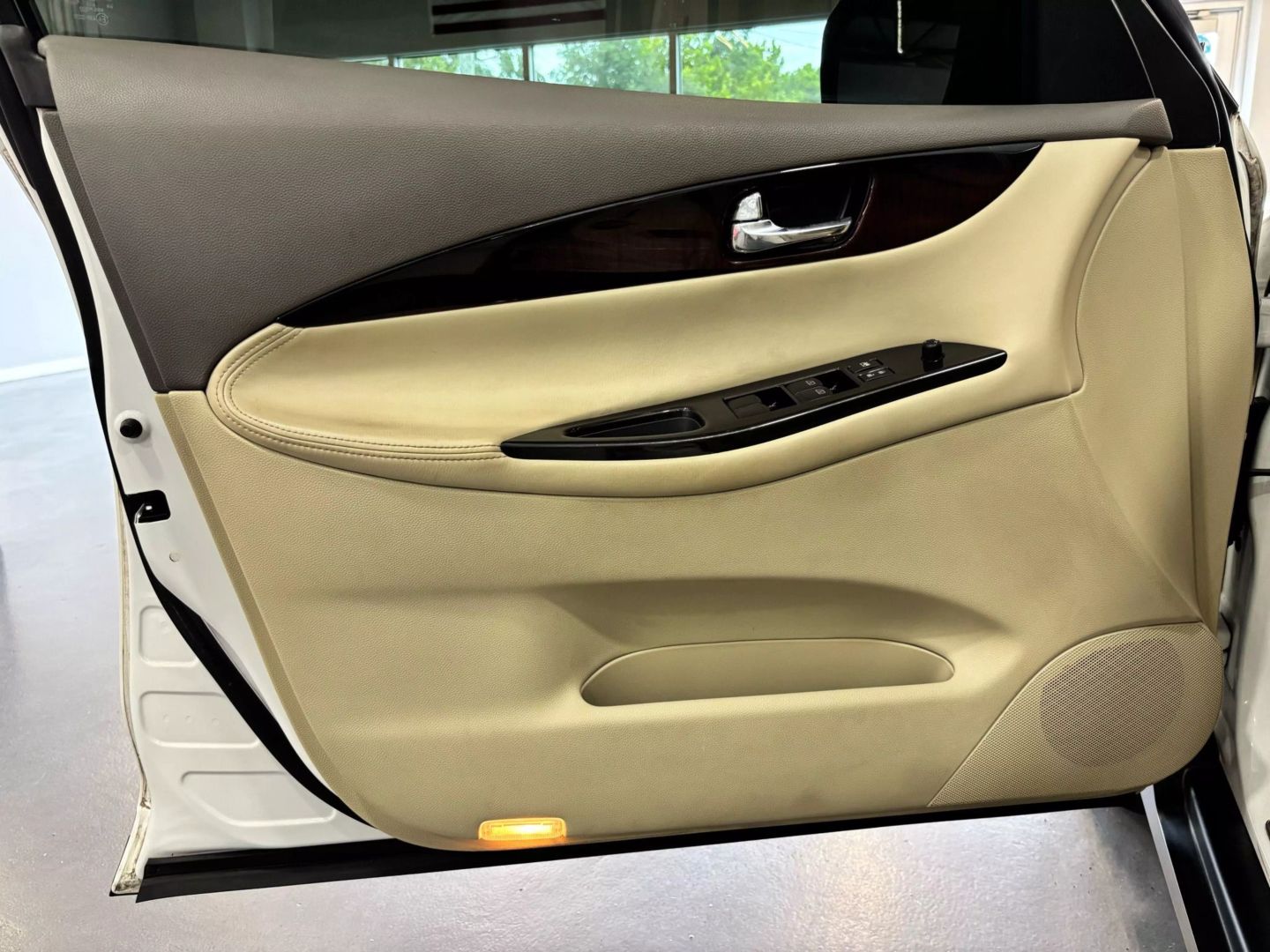 2015 Infiniti Qx50 Journey Sport Utility 4d - Image 33