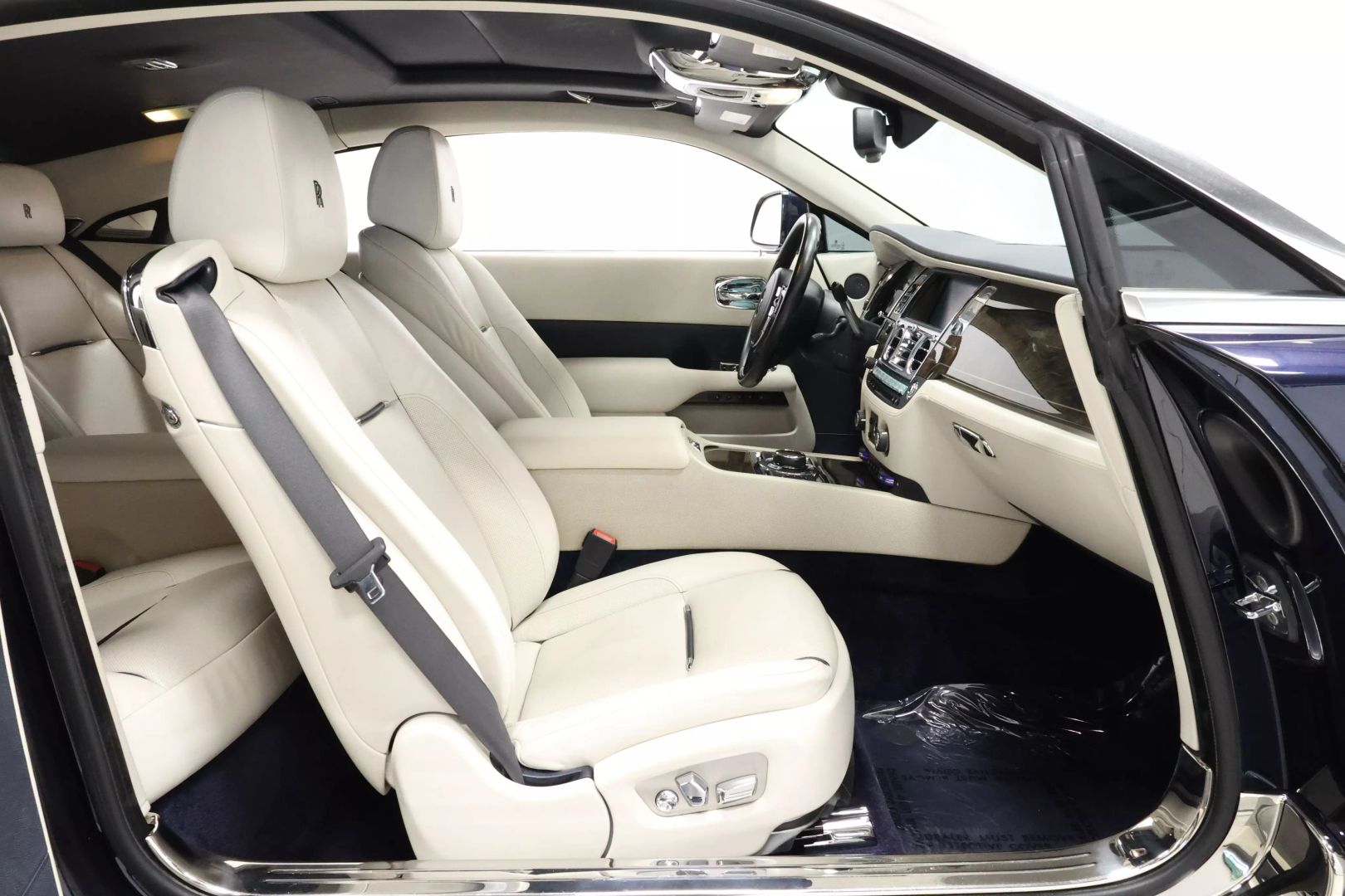 2014 Rolls-royce Wraith - Image 85