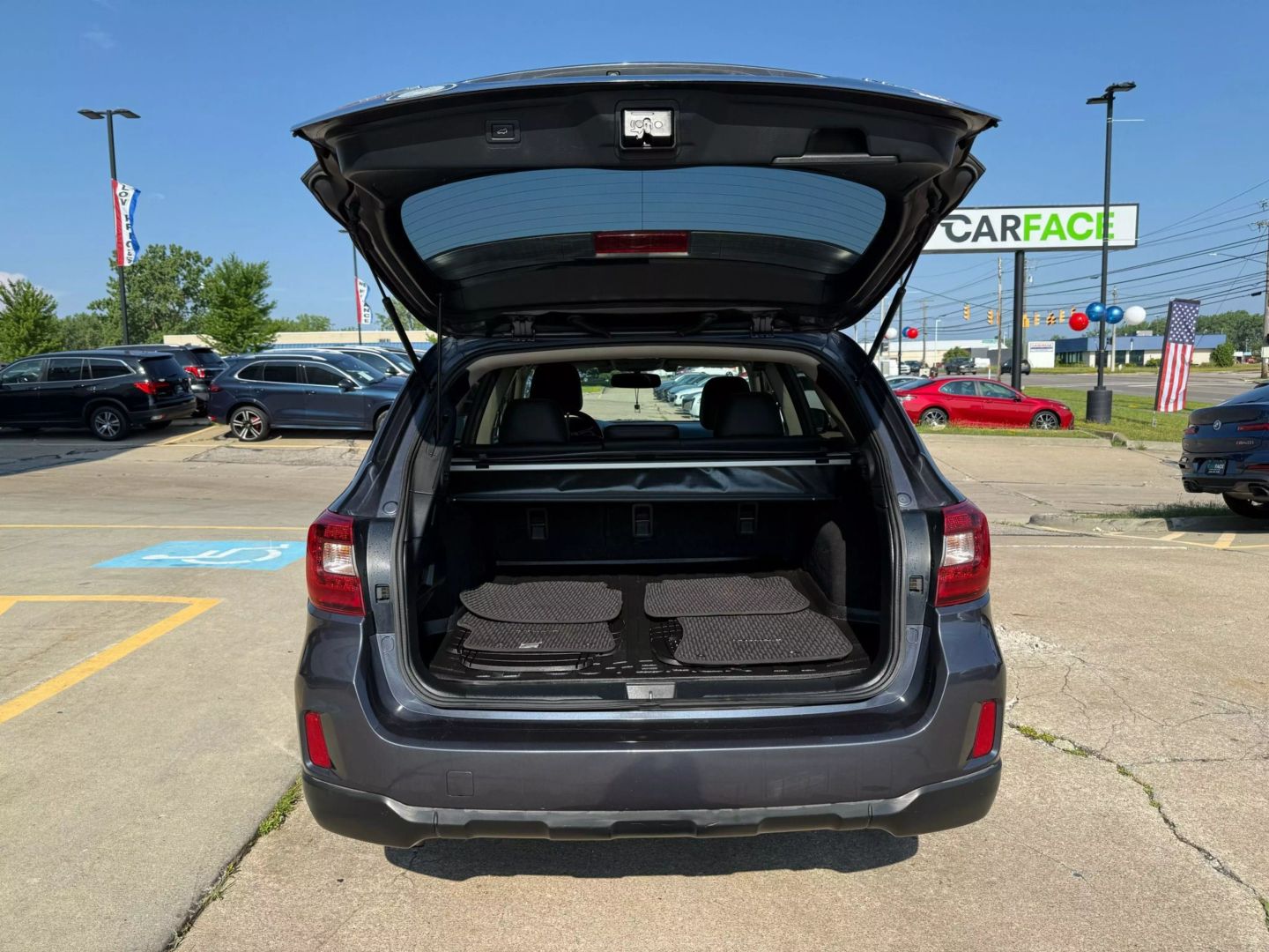 2015 Subaru Outback - Image 13