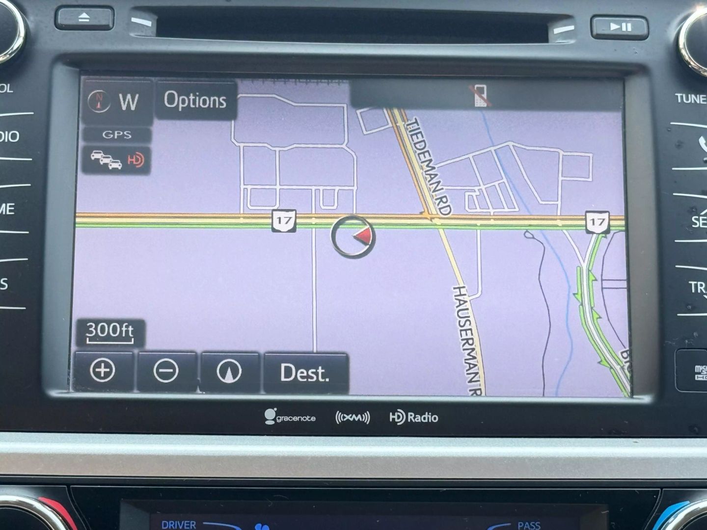2019 Toyota Highlander - Image 37