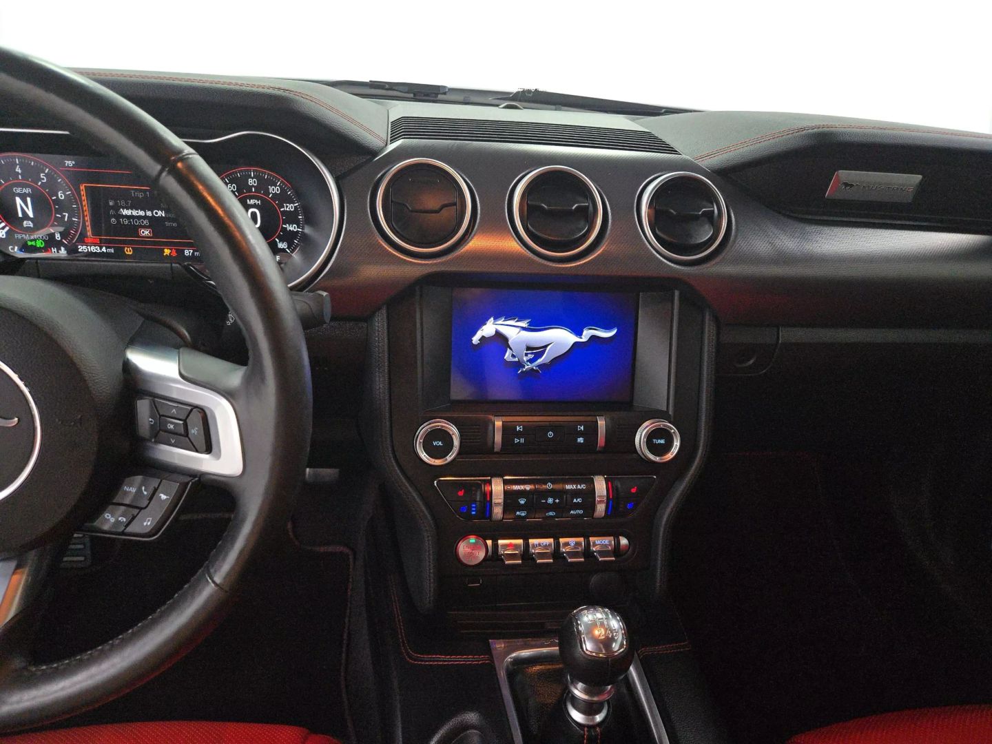 2021 Ford Mustang - Image 13
