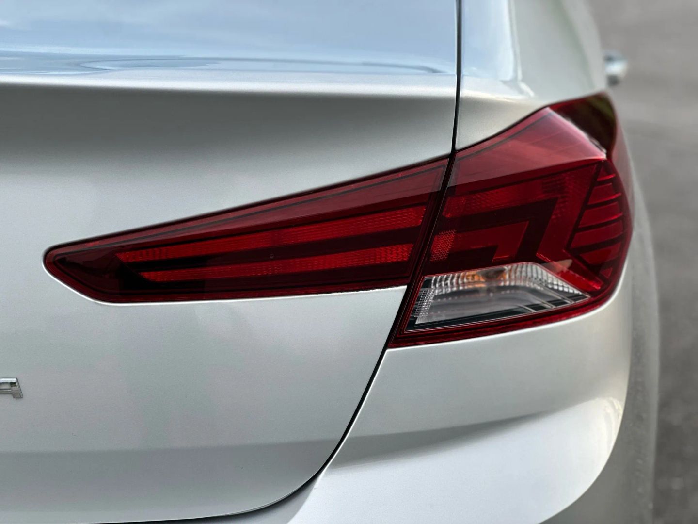 2019 HYUNDAI ELANTRA SEDAN 4-CYL, 2.0 LITER SE SEDAN 4D