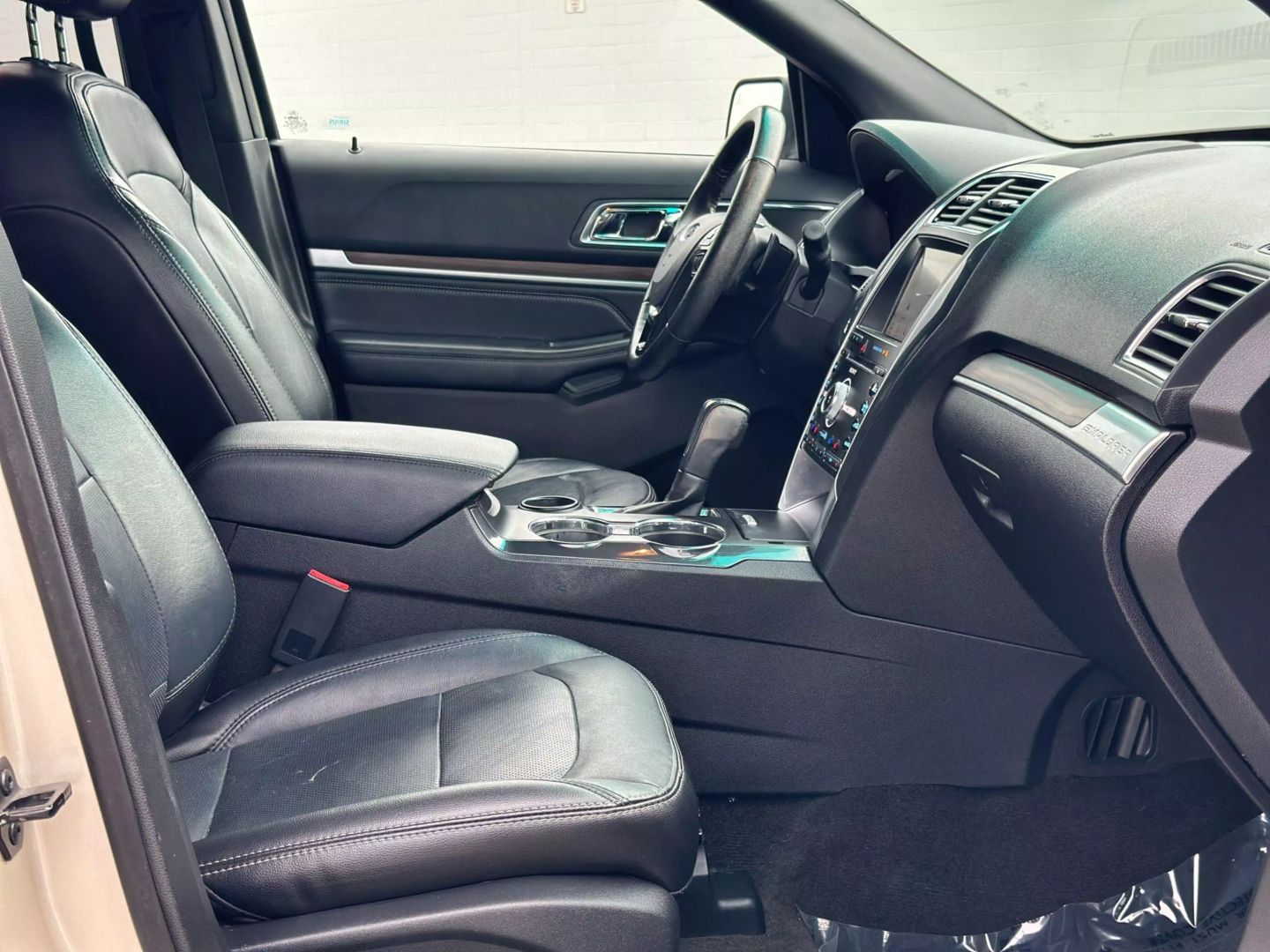 2017 FORD EXPLORER SUV 4-CYL, ECOBOOST, 2.3T LIMITED SPORT UTILITY 4D