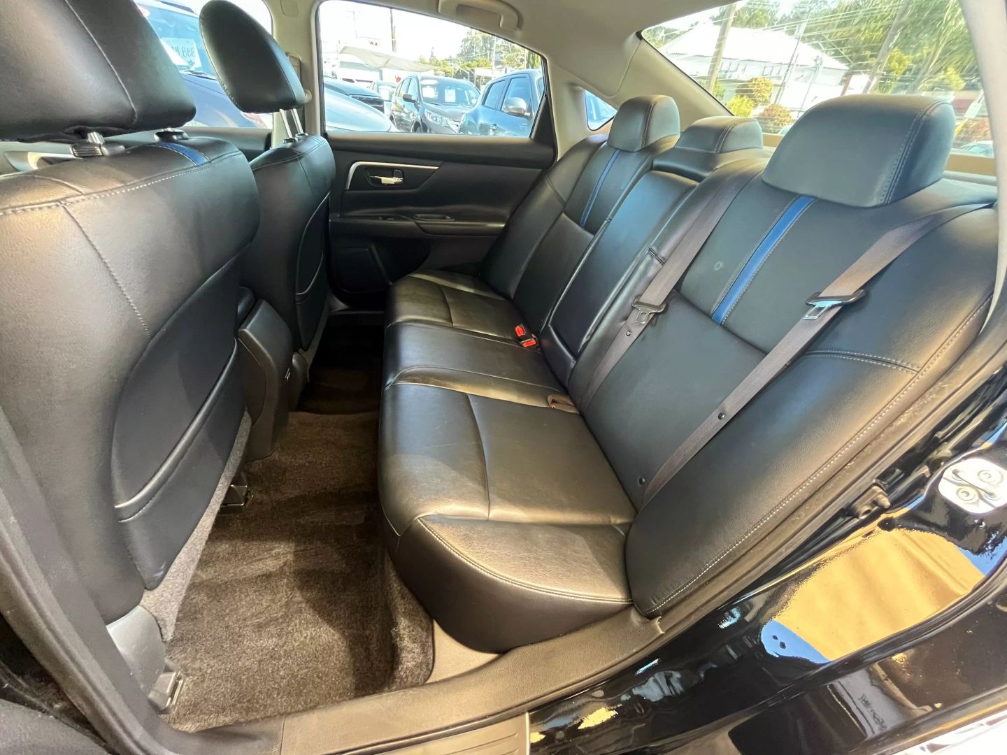 2018 Nissan Altima  Vin: 1n4al3ap7jc298898 Stock Id: 298898 - Image 15