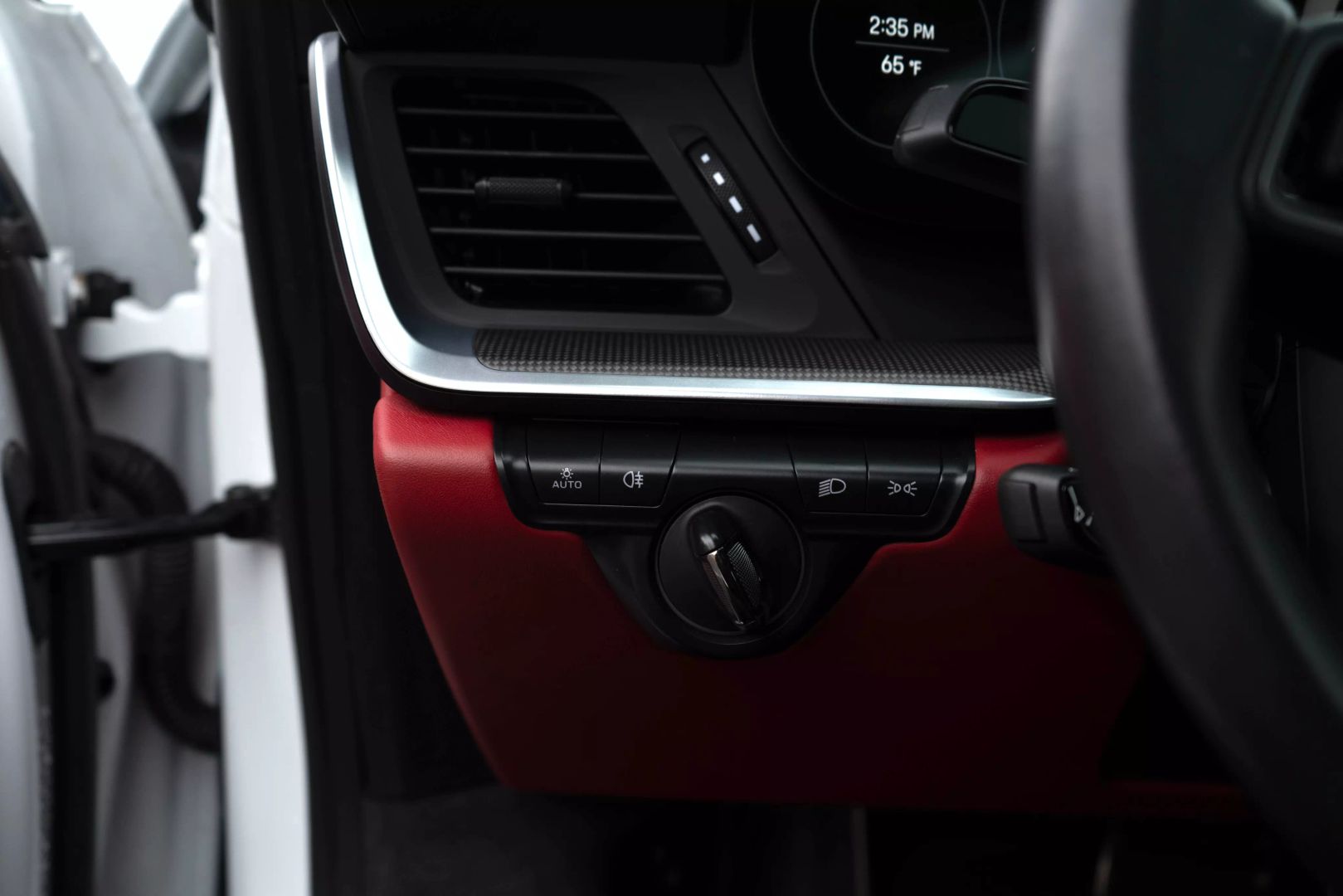 2022 Porsche 911 - Image 44