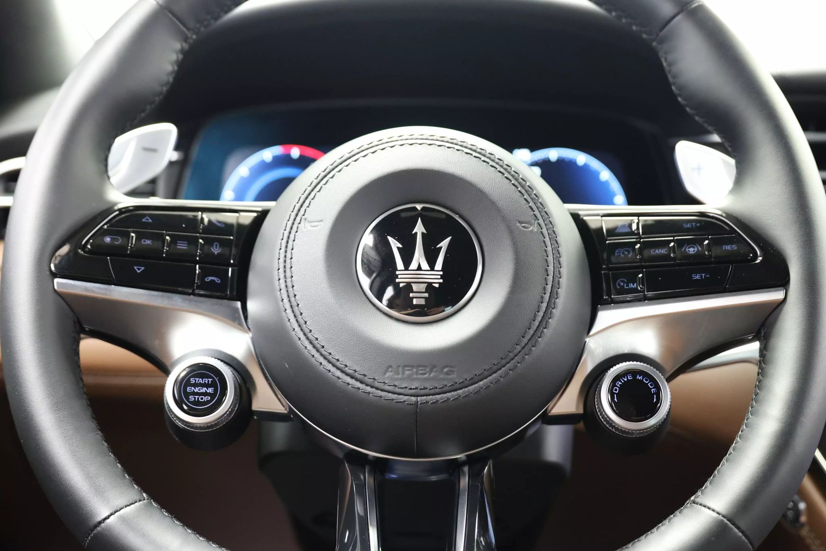 2023 Maserati Grecale - Image 24