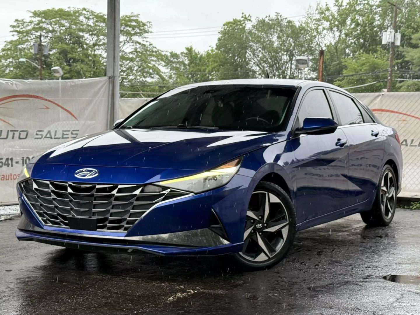 2021 Hyundai Elantra - Image 1
