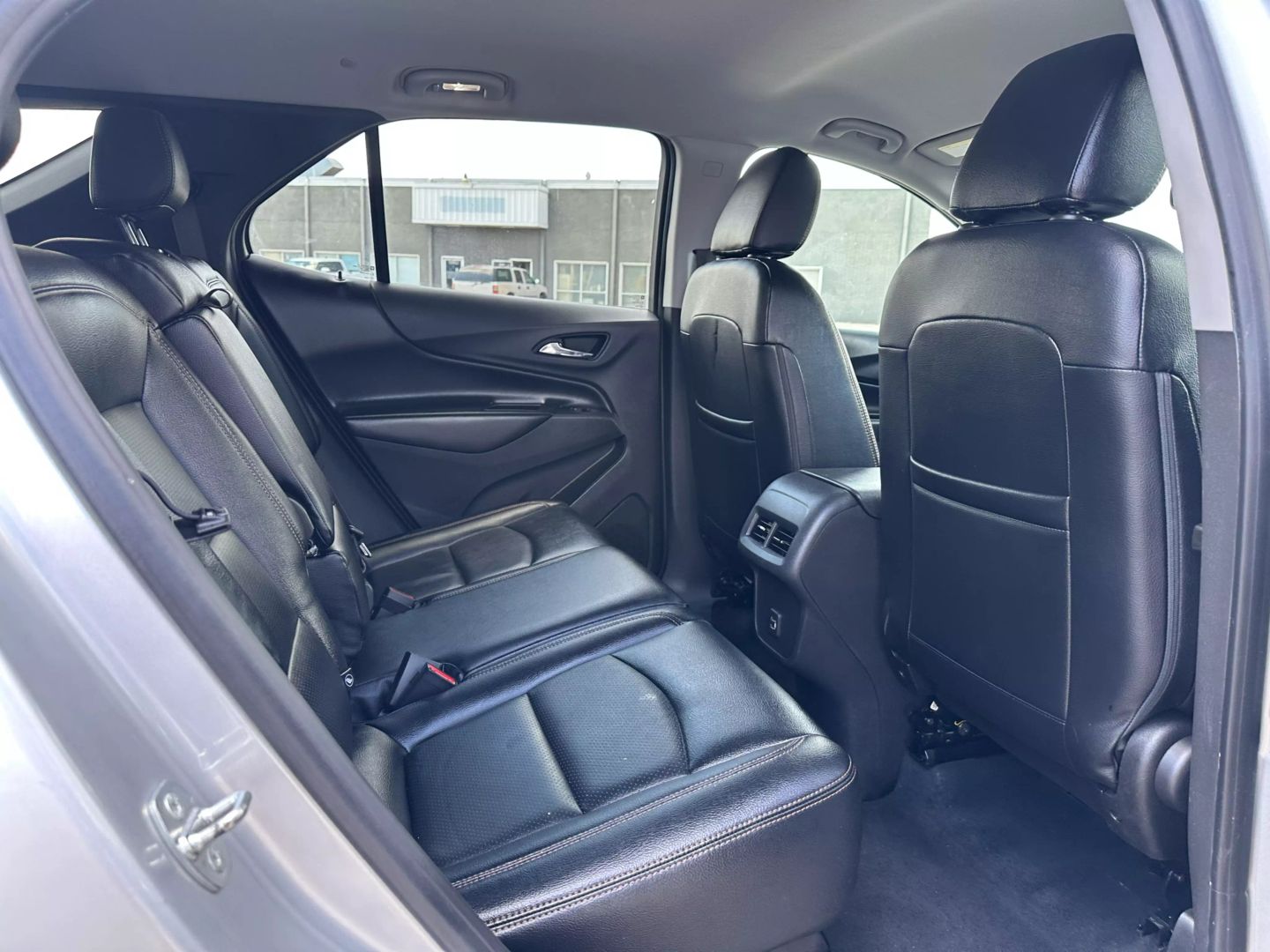 2021 Chevrolet Equinox - Image 23