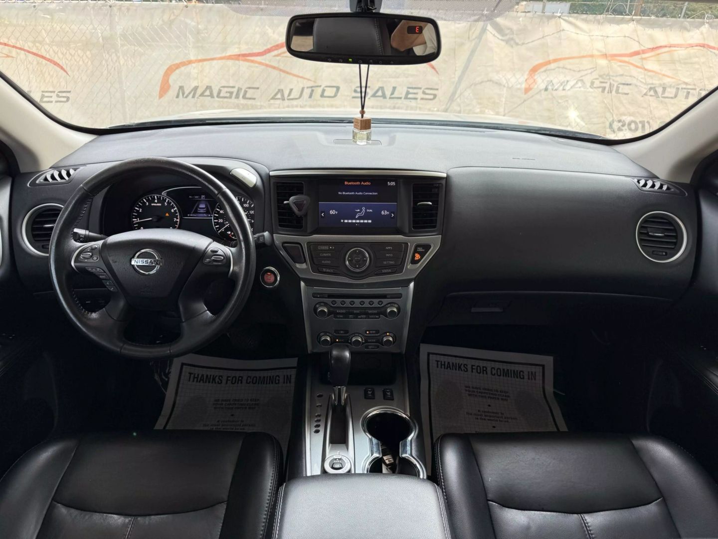 2017 Nissan Pathfinder - Image 28