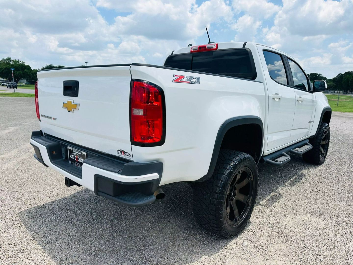 2018 Chevrolet Colorado Crew Cab - Image 6