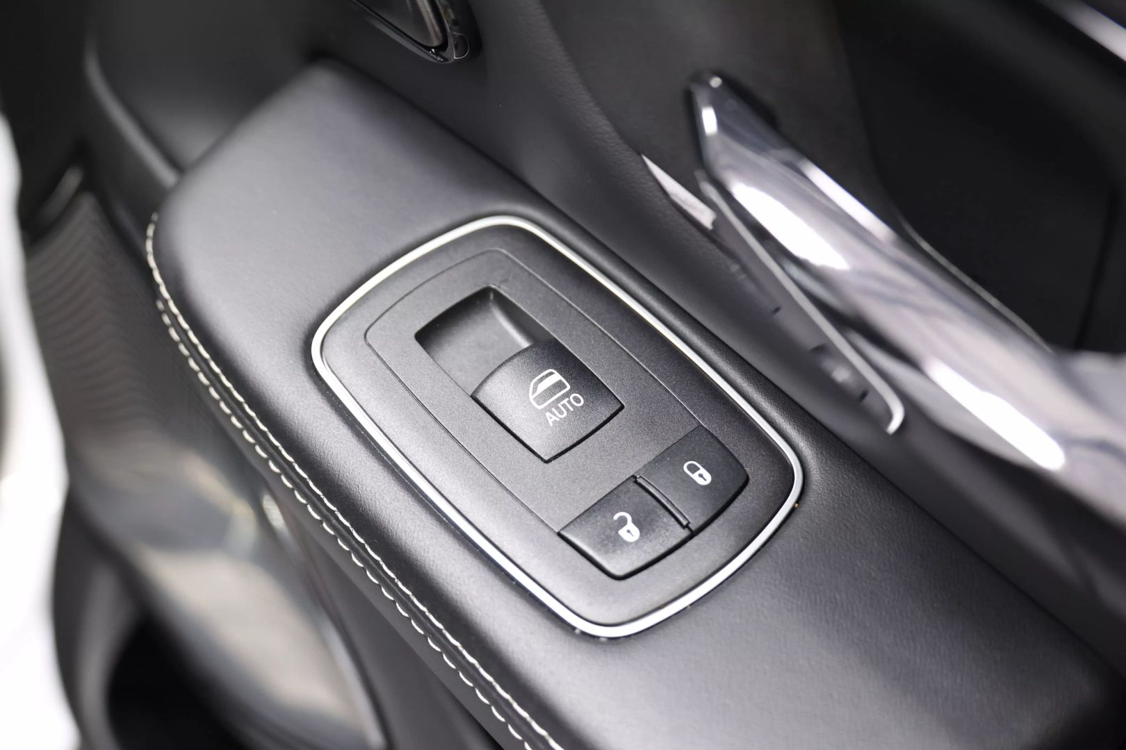 2023 Ram 1500 Crew Cab - Image 91
