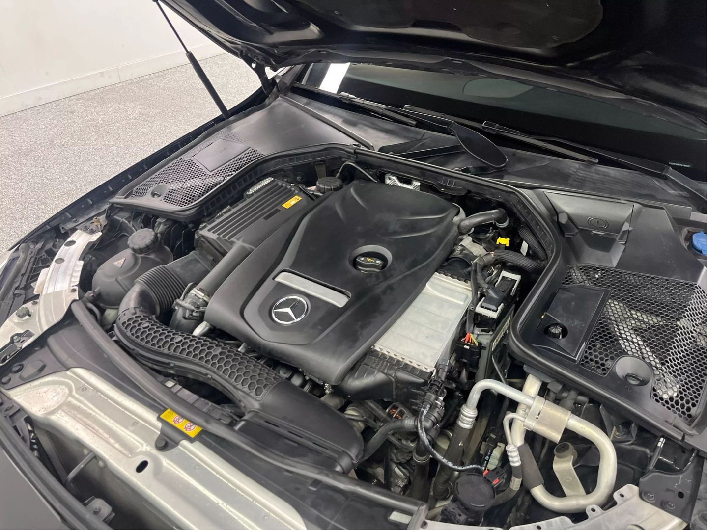 2017 Mercedes-benz C-class - Image 21