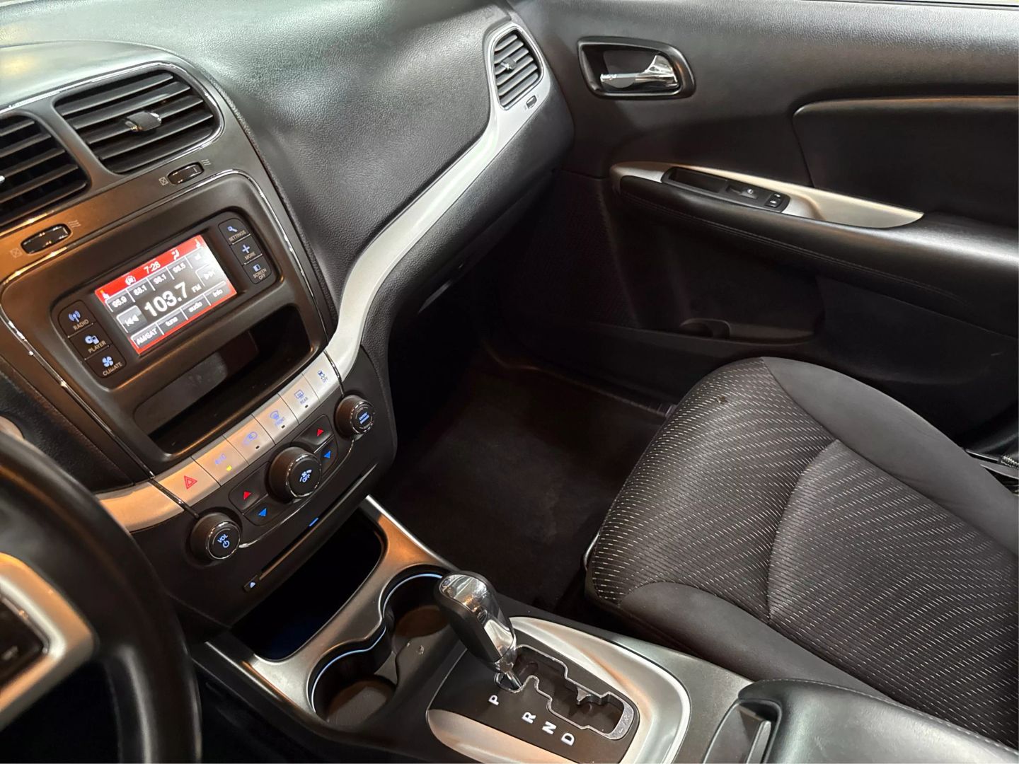 2018 Dodge Journey - Image 33