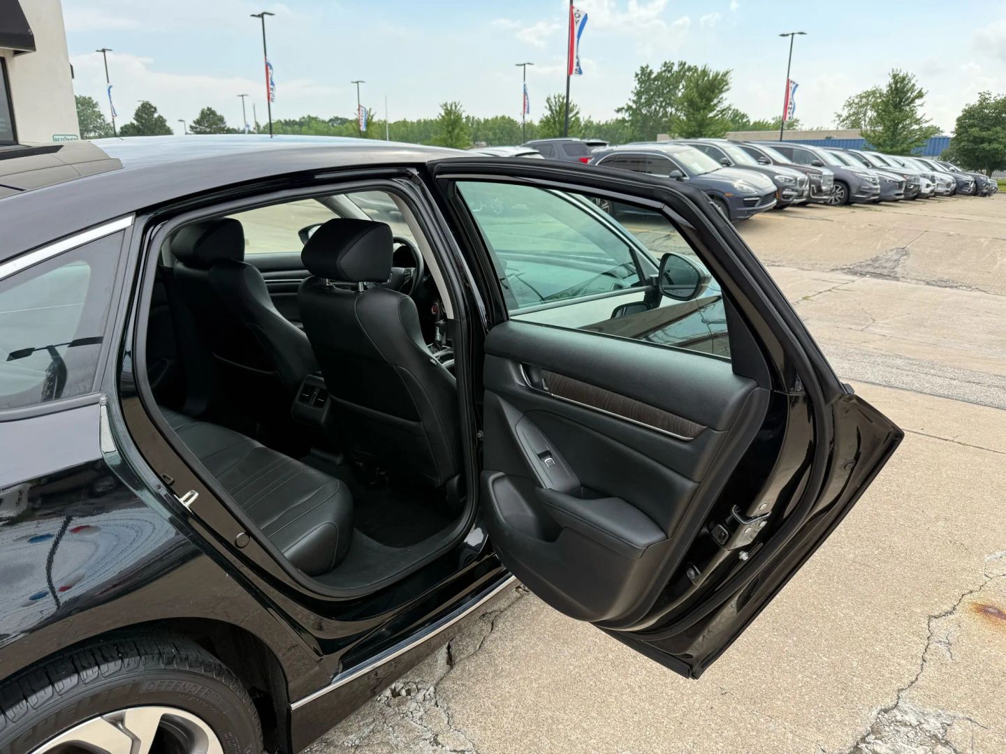 2019 Honda Accord - Image 22