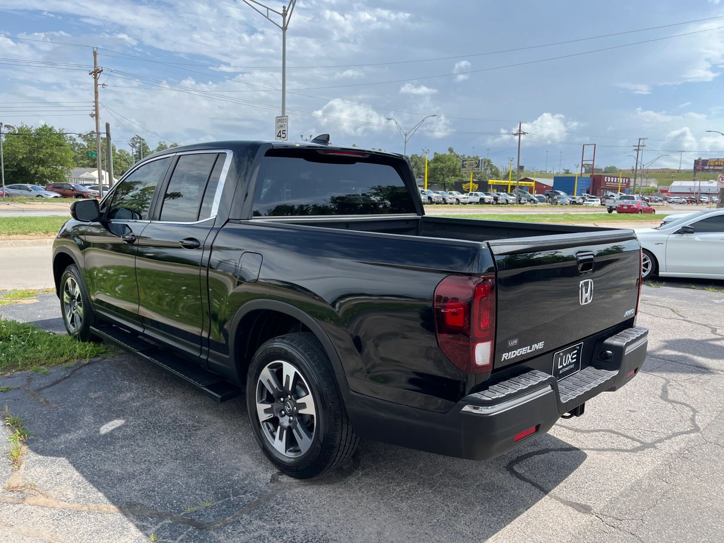 2018 HONDA RIDGELINE PICKUP V6, I-VTEC, 3.5 LITER RTL-T PICKUP 4D 5 FT