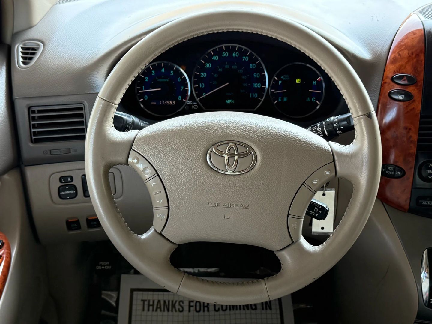 2008 Toyota Sienna - Image 29