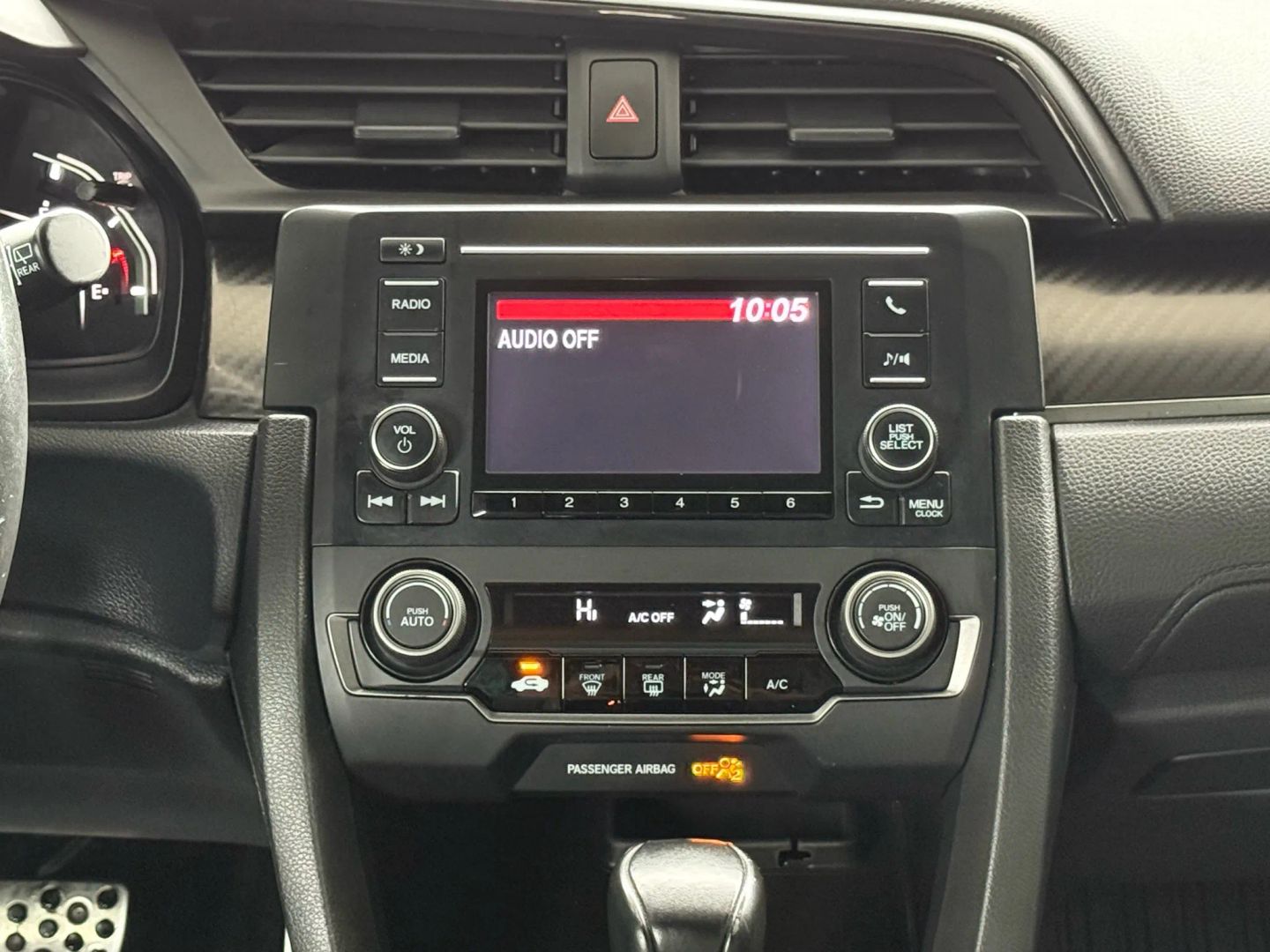 2018 Honda Civic - Image 28