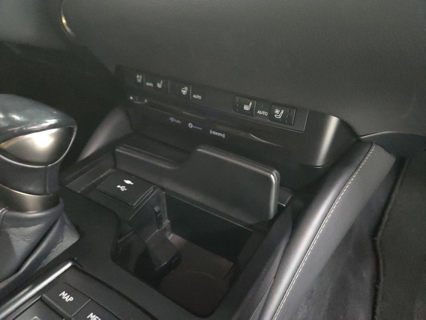 2021 Lexus Es - Image 29