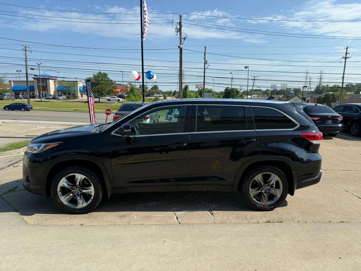 2018 Toyota Highlander - Image 6